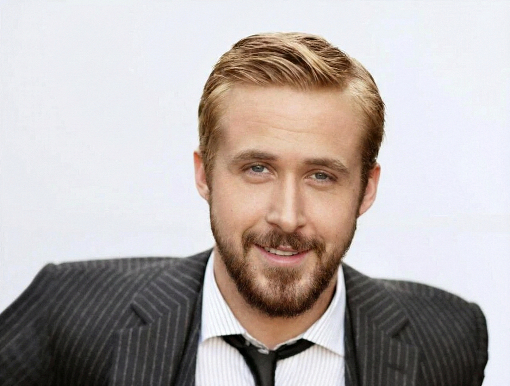 How You Can Get the Ryan Gosling Haircut & Style